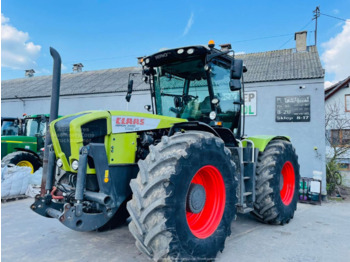Tracteur agricole CLAAS Xerion 3800
