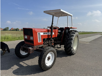 Tracteur agricole FIAT
