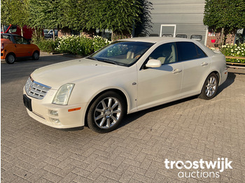 Cadillac STS - Voiture