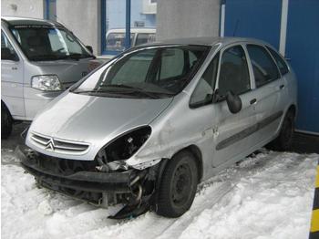 Citroën Xsara Picasso 2.0 HDi SX - Voiture