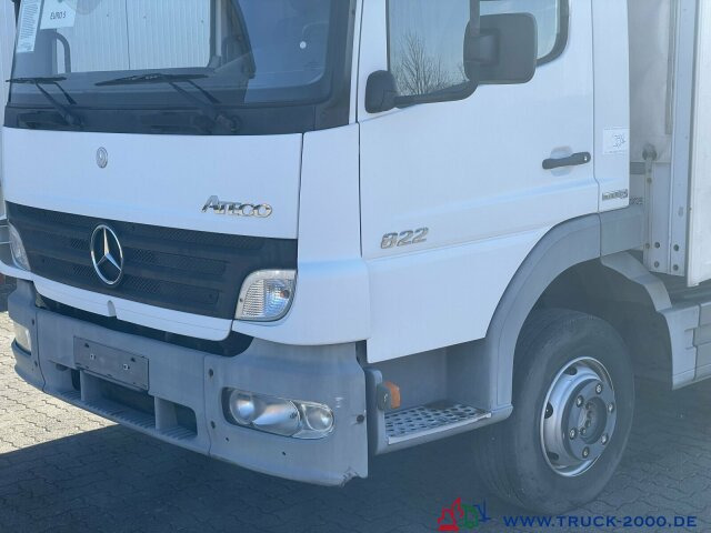 Camion porte-voitures Mercedes-Benz 922 Atego Geschlossener Transport + el. Rampen: photos 13