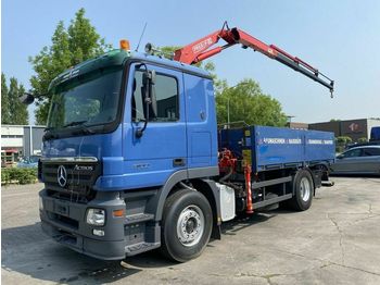 Camion plateau, Camion grue Mercedes-Benz Actros 1832 4X2 + FASSI F110 MET REMOTE: photos 1