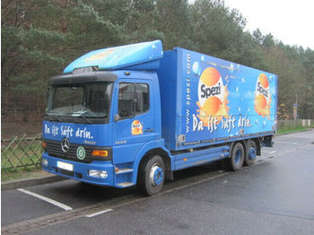 Camion pour le transport de boissons Mercedes-Benz Atego: photos 1