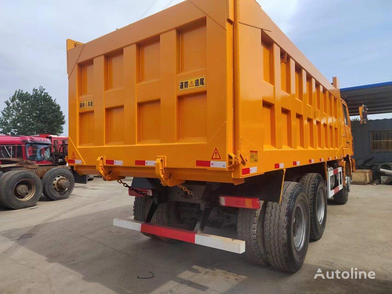 Camion benne SHACMAN China dumper Howo tipper lorry: photos 4