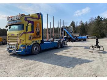 Camion pour transport de bois Scania R 560: photos 1