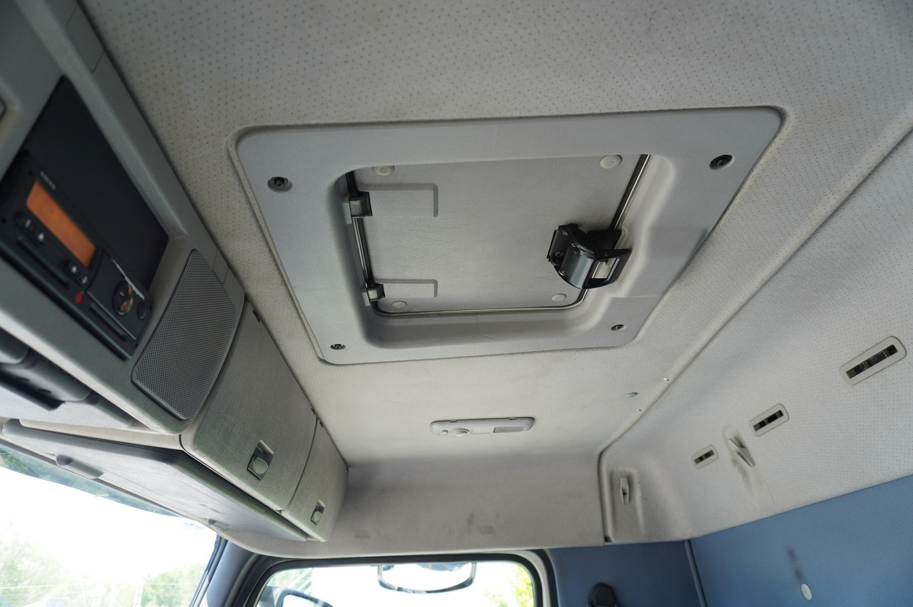 Camion frigorifique VOLVO FH 440 E5 6×2 Schmitz Refrigerator – pass-through Set 38 pallets: photos 24