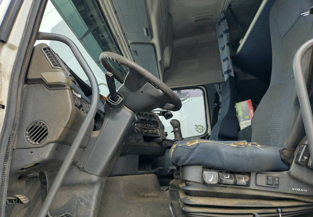 Camion ampliroll, Camion grue Volvo FH13 6x2 koukkulaite+Atlas 165 nosturi radio: photos 11
