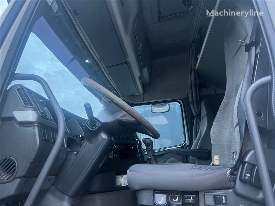 Camion ampliroll Volvo FH 12: photos 7