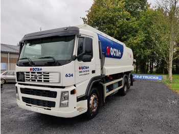 Camion citerne pour transport de carburant Volvo FM 360 6x2-citerne carburant -5 comp 18000L: photos 1