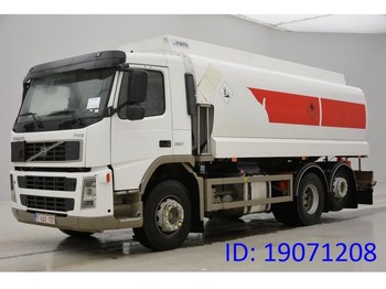 Camion citerne pour transport de carburant Volvo FM 380 - 6x2: photos 1