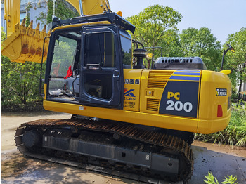 Pelle sur chenille KOMATSU PC200