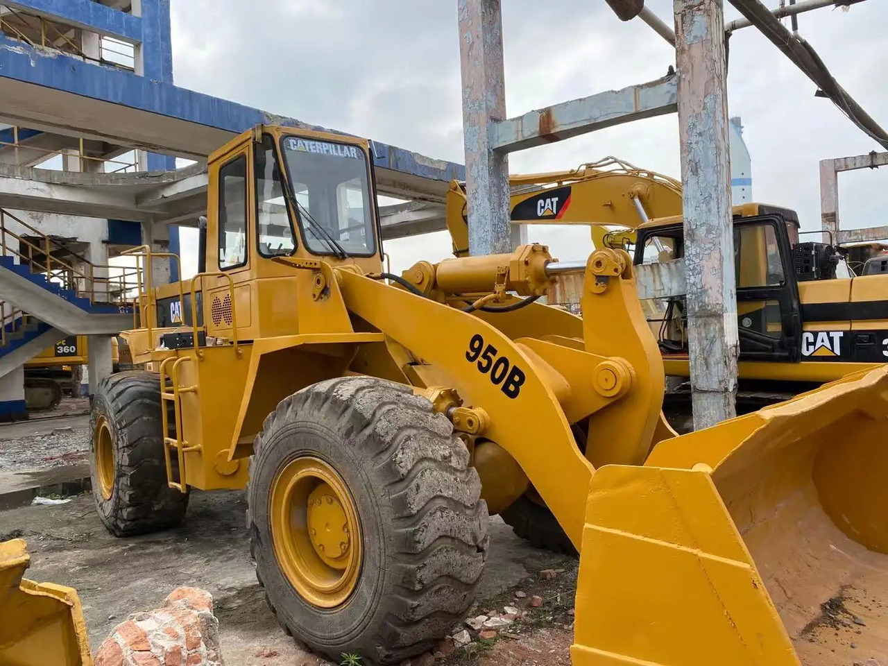 Chargeuse sur pneus Caterpillar CAT 950B Second Hand Top-Notch Highly In Demand Wheel Loader 950G 950GC In Stock: photos 5