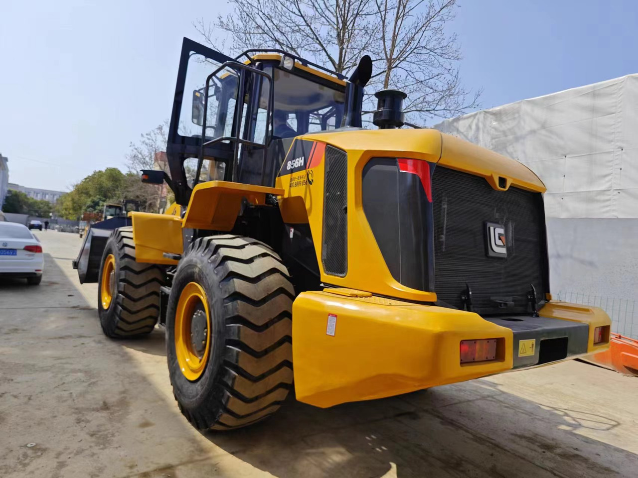Chargeuse sur pneus LIUGONG 856H 856 used wheel loader: photos 6