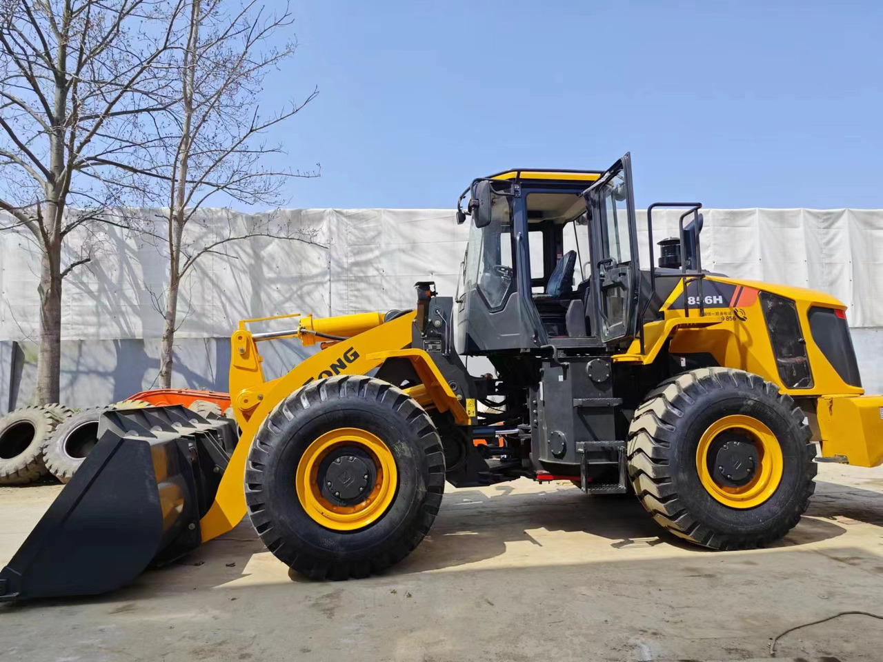 Chargeuse sur pneus LIUGONG 856H 856 used wheel loader: photos 5