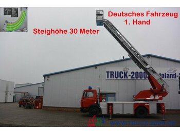 Camion avec nacelle Mercedes-Benz 1524 Metz Feuerwehr Leiter 30m Rettungskorb 1.Hd: photos 1