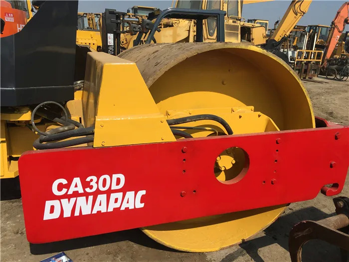 Compacteur à pieds de mouton/ Monocylindre Road machinery dynapac ca301 ca251 road roller Used ca30d compactor with good condition: photos 3