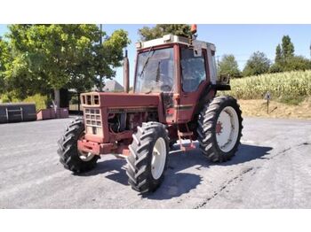 Tracteur agricole CASE IH 845 XL: photos 1
