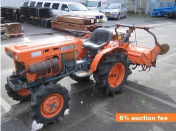 Kubota B 7001 - Tracteur agricole