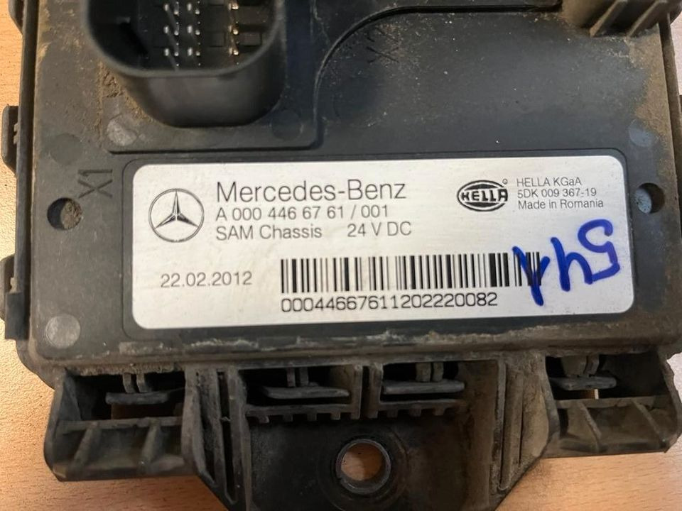 Système électrique pour Camion Mercedes Actros MP4 Frontmodul A0004466761: photos 2