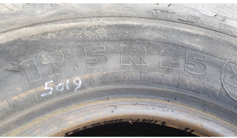 Pneu pour Engins de chantier Michelin 17.5R25 - Tyre/Reifen/Band: photos 3