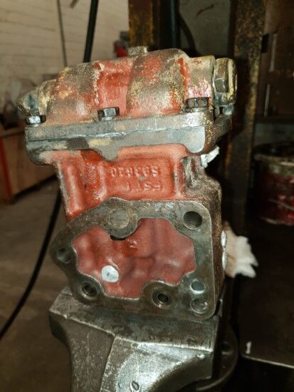 Valve hydraulique pour Bulldozer neuf New Holland FD145: photos 4