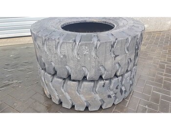 Pneu BKT 17.5-25 - Tyre/Reifen/Band