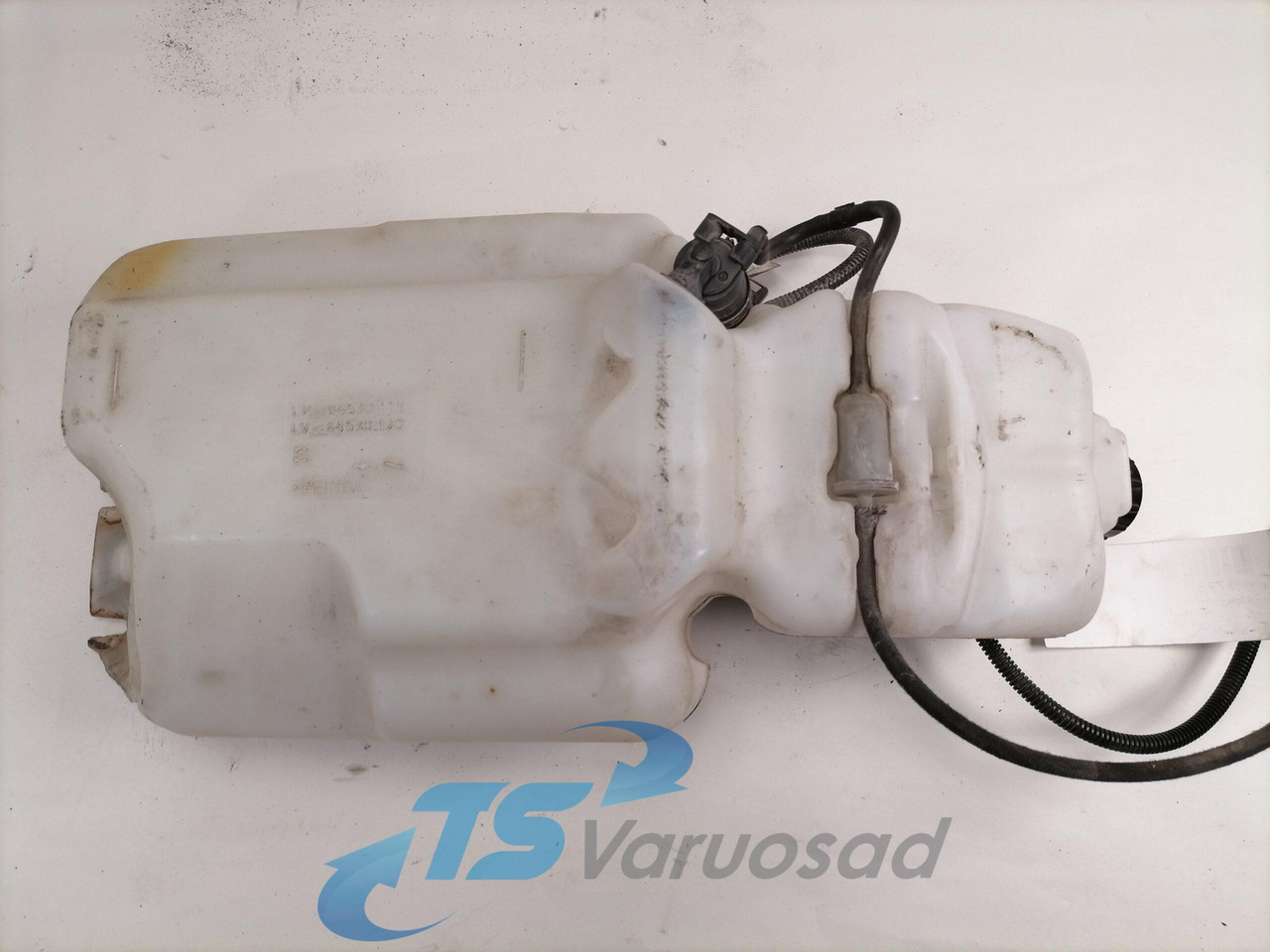 Essuie-glace pour Camion Volvo Windscreen washer fluid tank 84530119: photos 3