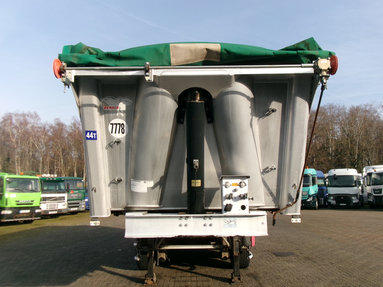 Semi-remorque benne Benalu Tipper trailer alu 22 m3 + tarpaulin: photos 6