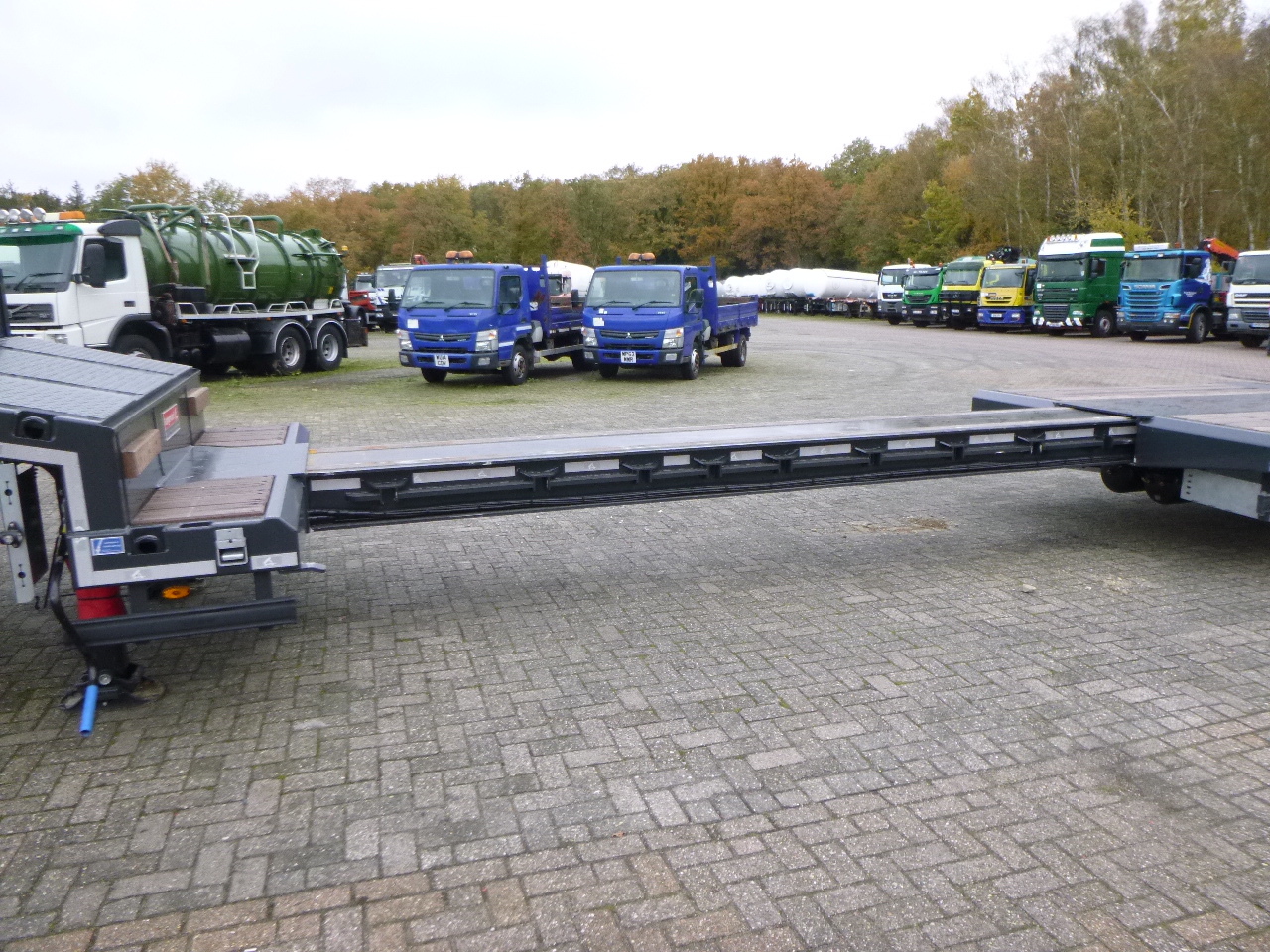 Semi-remorque surbaissé neuf Langendorf 3-axle semi-lowbed trailer 48T ext. 13.5 m + ramps: photos 19
