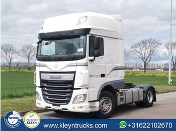 Tracteur routier DAF XF 460 superspacecab manual: photos 1