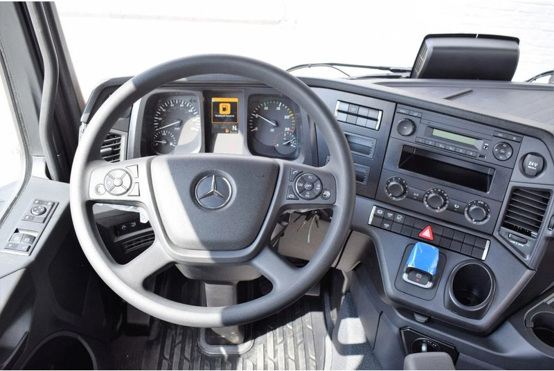 Tracteur routier neuf Mercedes-Benz Actros 3340 S 6×4 Tractor Head (10 units): photos 9