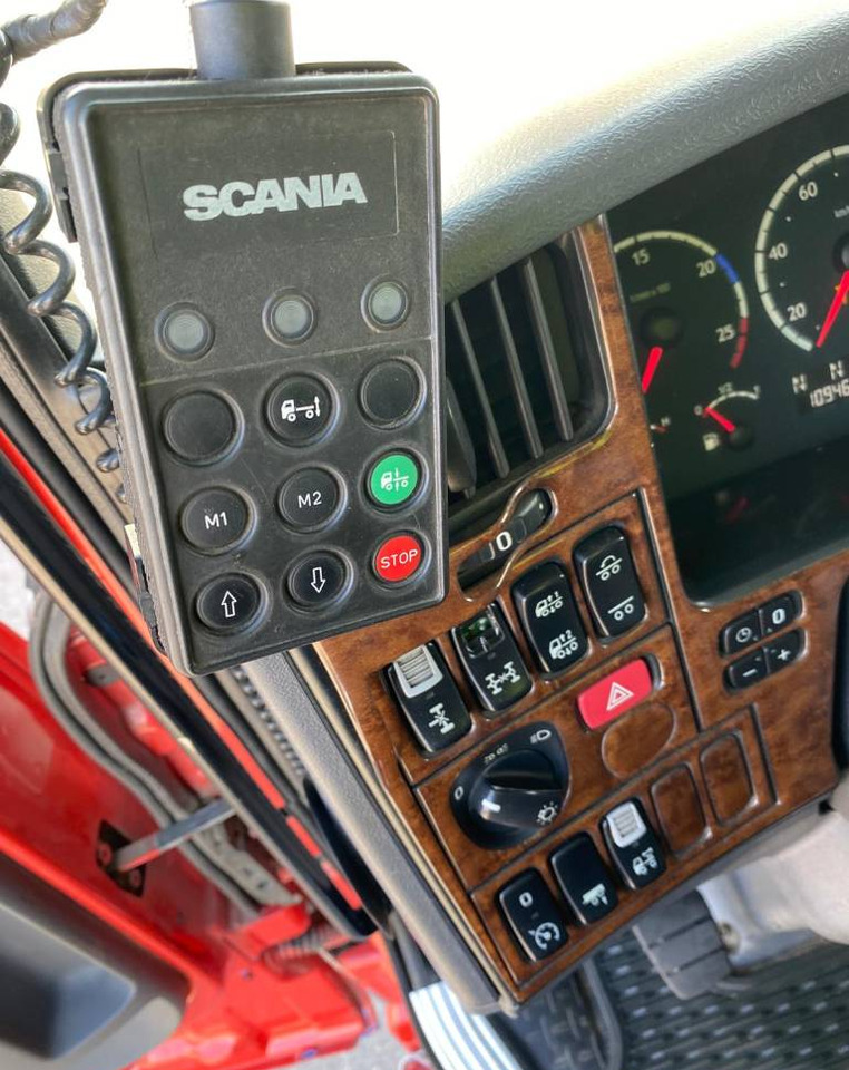 Tracteur routier Scania R 560: photos 21