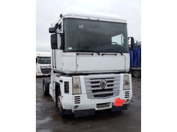 Tracteur routier RENAULT Magnum 440