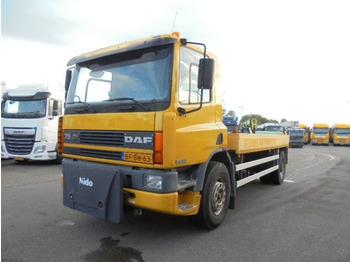 Camion plateau DAF 75 240