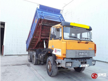 Camion benne IVECO