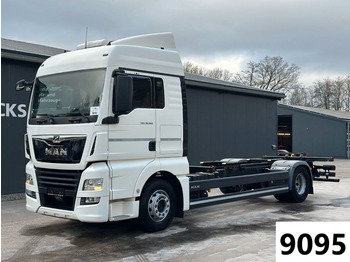 Camion porte-conteneur/ Caisse mobile MAN TGX 18.360
