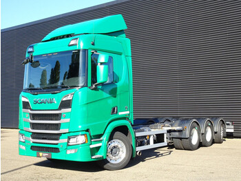 Châssis cabine SCANIA R 580