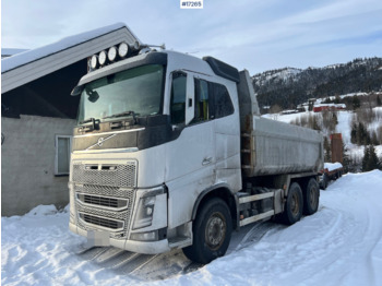 Camion benne VOLVO FH