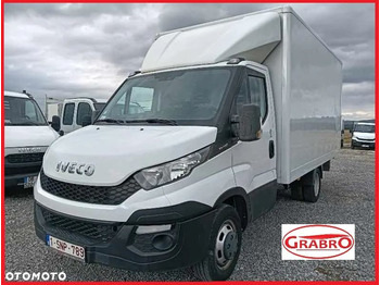 Fourgon grand volume IVECO Daily 35c12