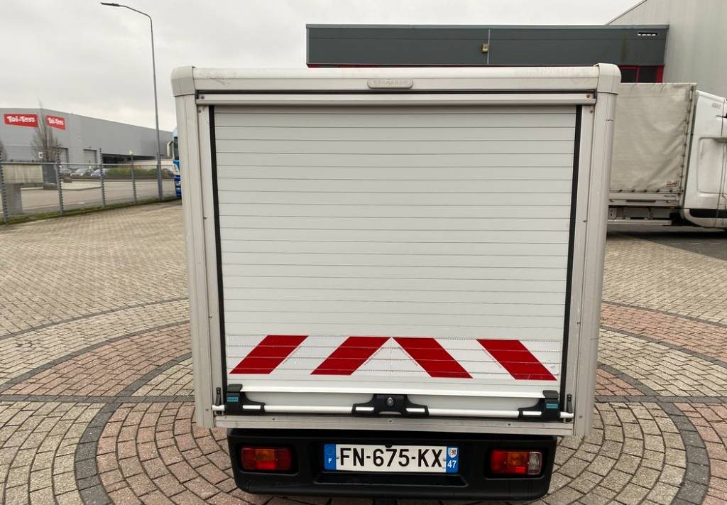 Utilitaire électrique compact Goupil G5 Electric UTV Closed Box Van Utility Vehicle: photos 5