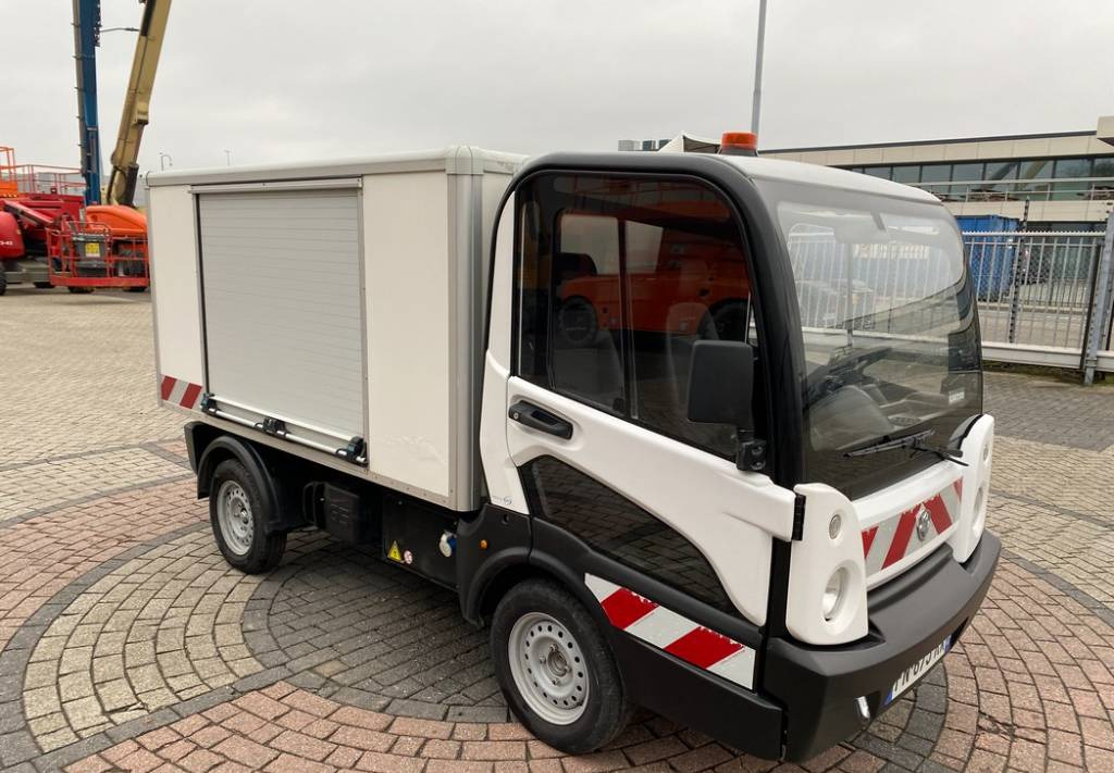Utilitaire électrique compact Goupil G5 Electric UTV Closed Box Van Utility Vehicle: photos 3