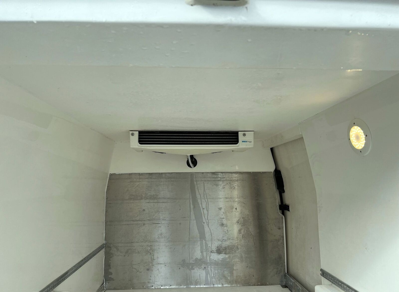 Utilitaire frigorifique Ford Transit Custom Refrigerator Waeco Import DE One Owner: photos 10