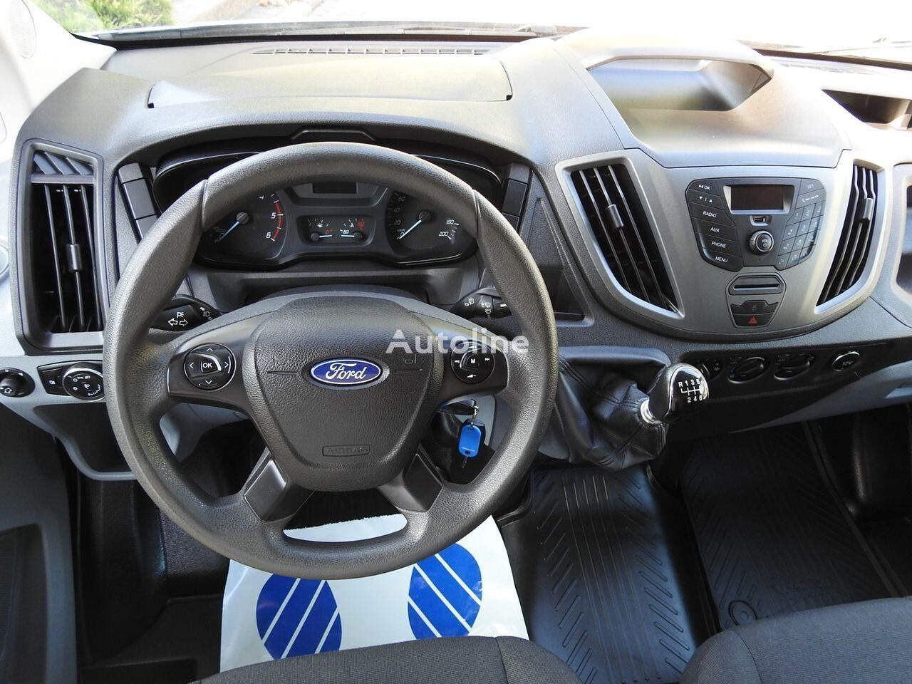 Ford Transit Koffer 4,2 m + tail lift en crédit-bail Ford Transit Koffer 4,2 m + tail lift: photos 26