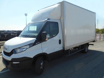 Fourgon grand volume IVECO Daily 35C13