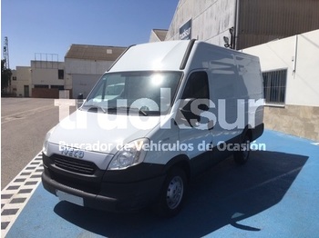 Fourgon utilitaire Iveco 35S13