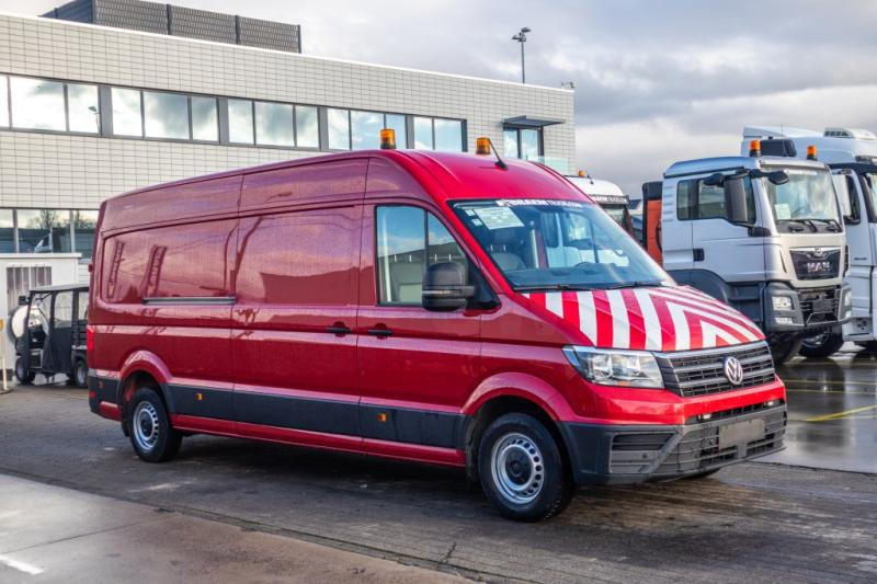 Fourgon utilitaire VW CRAFTER: photos 2