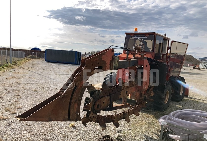  Ditch Witch R100P Trencher Trencher - Trancheuse: photos 5