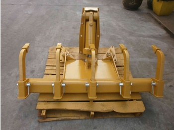 Caterpillar D4C (RIPPER) - Ripper: photos 1