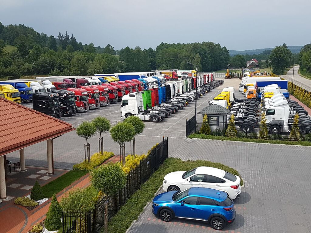 DUETDUDA - Tracteurs routiers undefined: photos 18