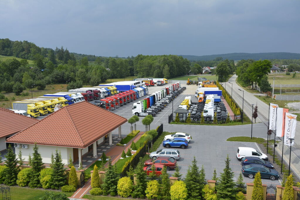 DUETDUDA - Tracteurs routiers undefined: photos 3